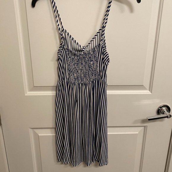 H&M Blue and White Striped Dress Size 2 - Picture 3 of 5